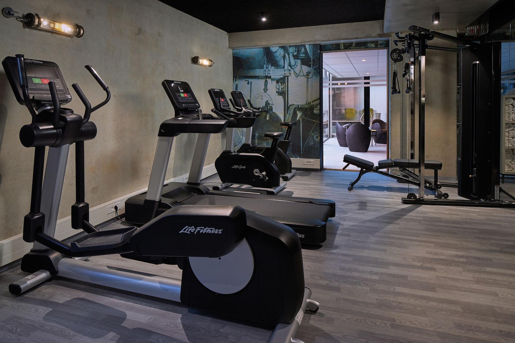 Inntel Hotels Amsterdam Landmark Dış mekan fotoğraf Life Fitness Elípticals