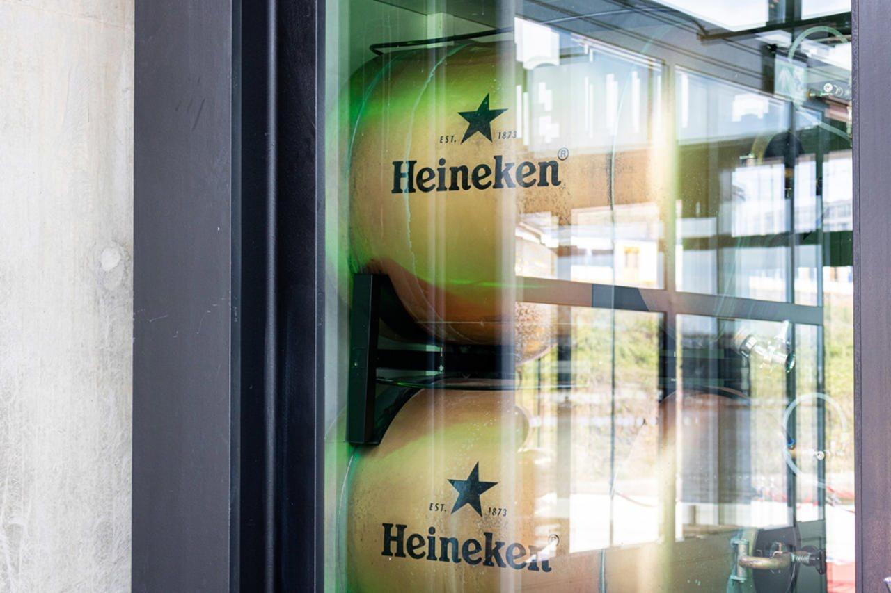 Inntel Hotels Amsterdam Landmark Dış mekan fotoğraf Heineken